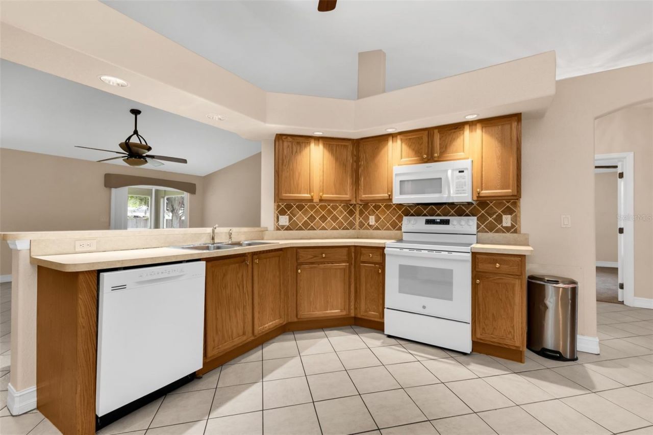 18091 Regan Avenue, Port Charlotte, FL 33948 Photo