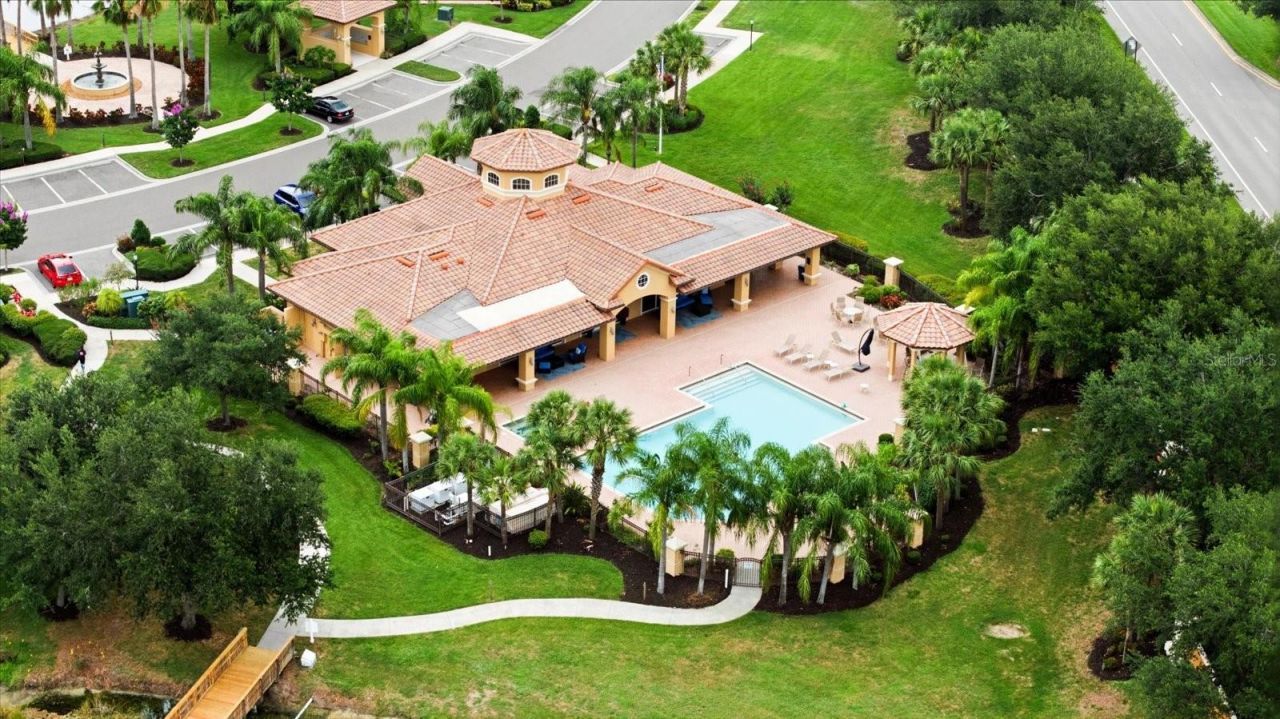 8137 Miramar Way, Lakewood Ranch, FL 34202 Photo