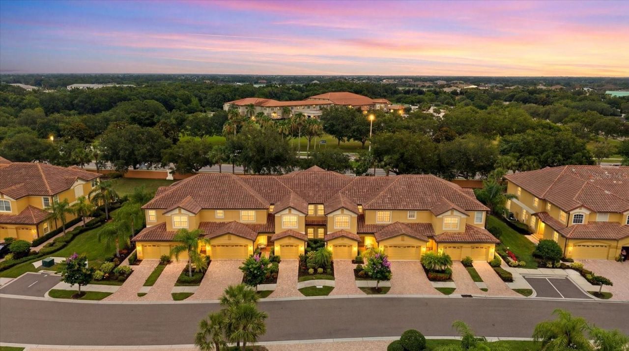8137 Miramar Way, Lakewood Ranch, FL 34202 Photo