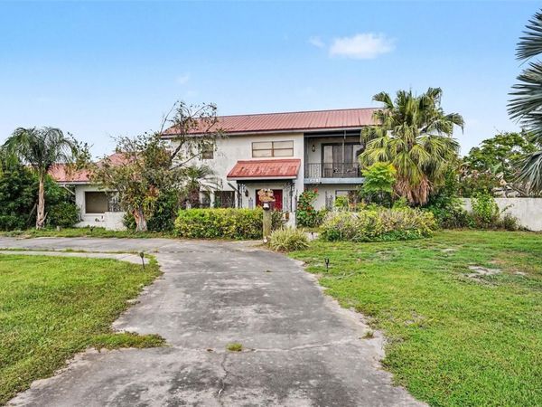6141 PALMETTO DRIVE, INDIAN LAKE ESTATES, FL 33855