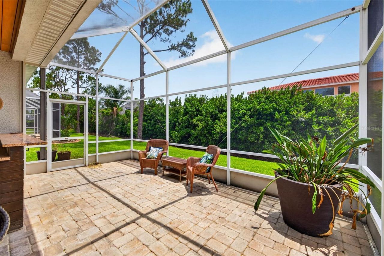 18127 Heron Walk Drive , Tampa, FL 33647 Photo