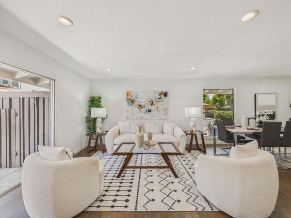 215 Red Oak Drive, Unit G, Sunnyvale, CA 94086