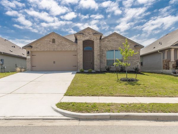 190 Beth Ann LOOP , Taylor, TX 76574