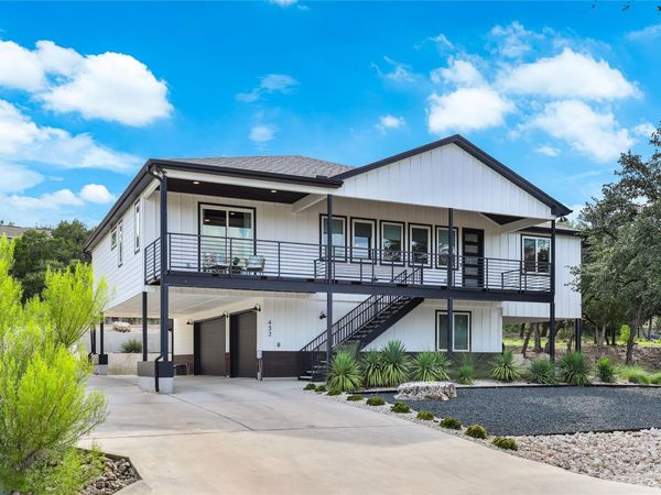 432 Venture BLVD S, Point Venture, TX 78645