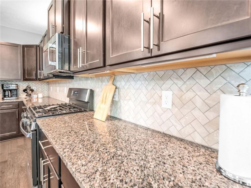 1719 Glade Valley Drive, Washington Township, OH 45458 Photo 15