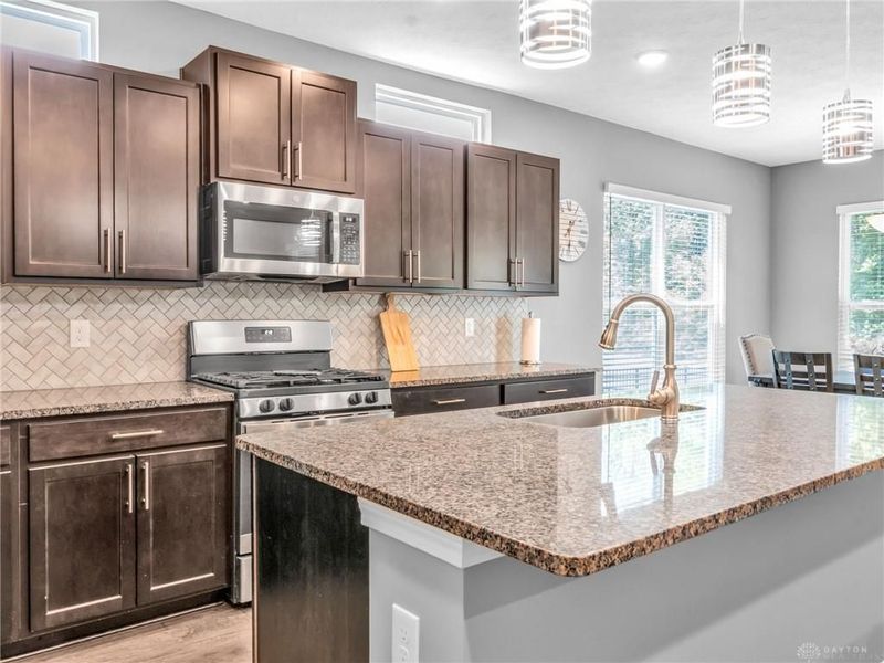 1719 Glade Valley Drive, Washington Township, OH 45458 Photo 8