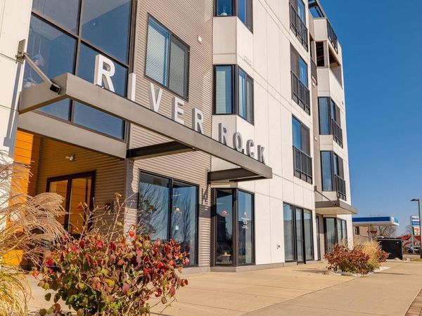 116 W Mishawaka Avenue, Unit 204, Mishawaka, IN 46545