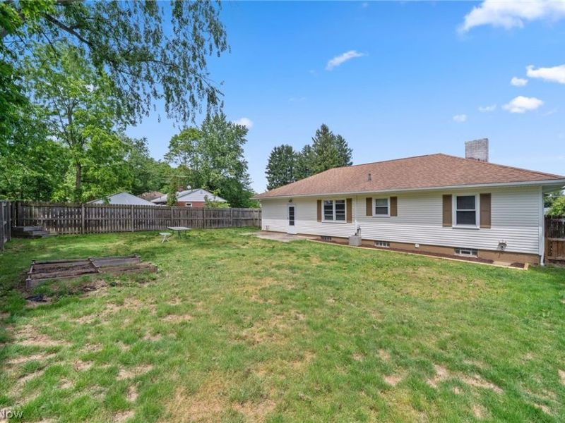 1068 Hilbish Avenue , Akron, OH 44312 Photo 31
