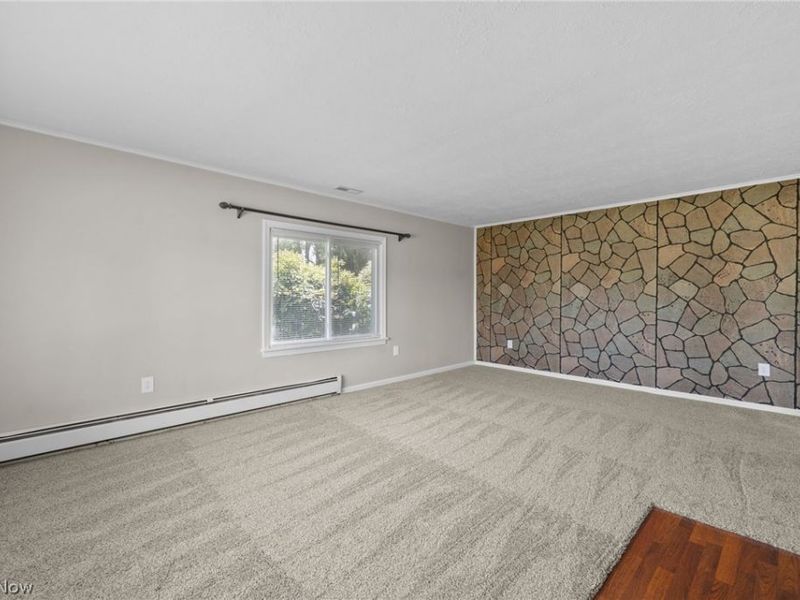 1068 Hilbish Avenue , Akron, OH 44312 Photo 5
