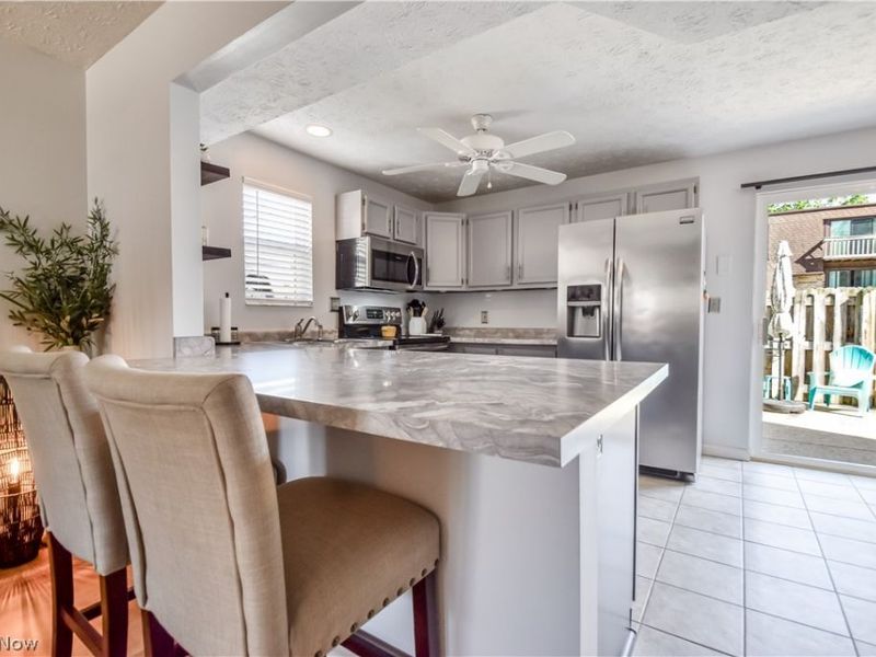 895 Brittney Court, Willowick, OH 44095 Photo 5