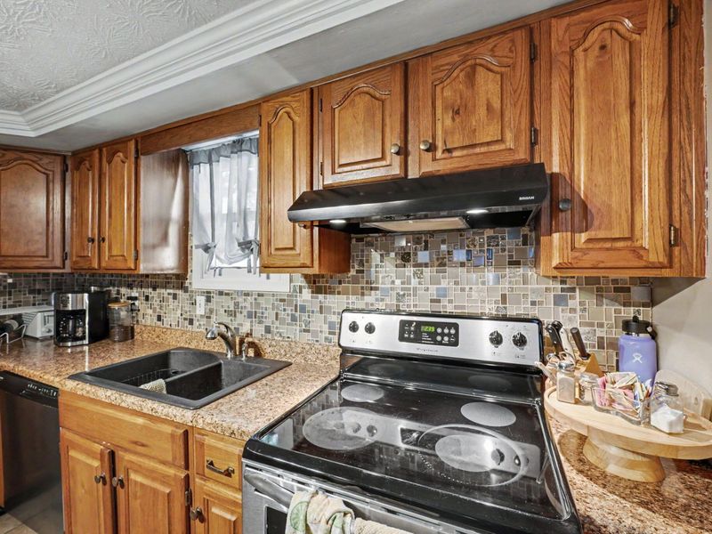 413 S 1st Street, Tipp City, OH 45371 Photo 15