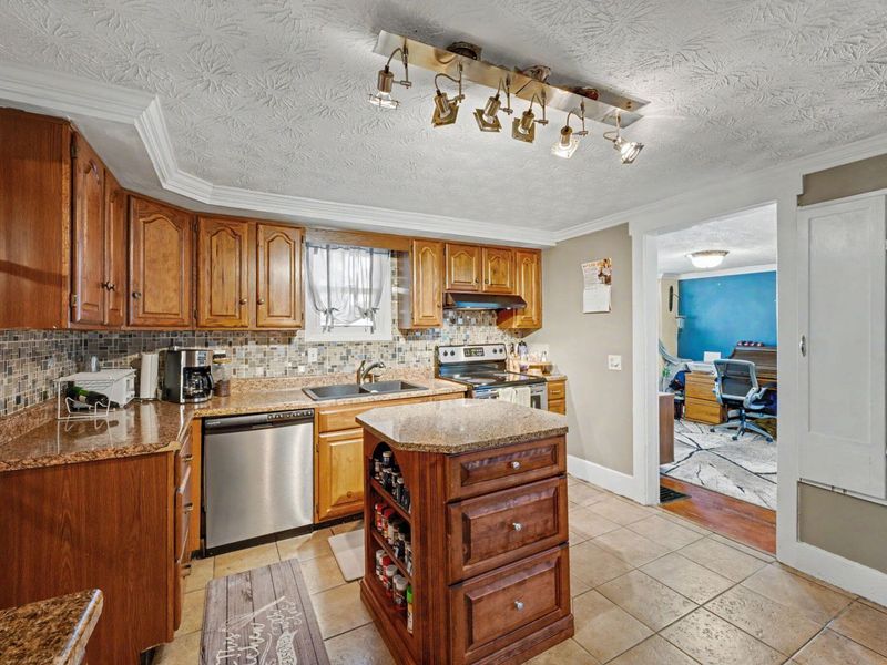 413 S 1st Street, Tipp City, OH 45371 Photo 18