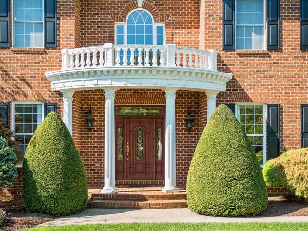 2945 BROOKSTONE DR, ROCKINGHAM, VA 22801
