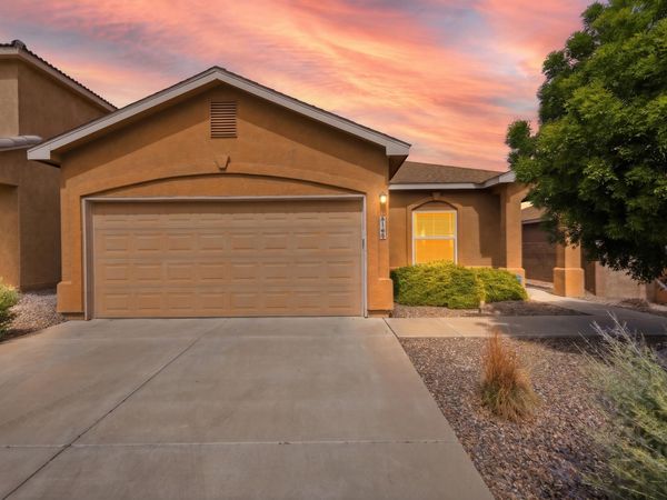 916 Kipuka Drive NW, Albuquerque, NM 87120