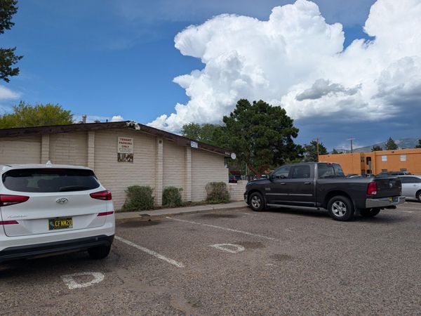 8021 Marquette Avenue NE, Albuquerque, NM 87108