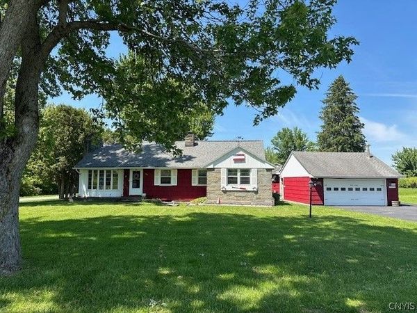 593 Shackelton Point Road, Bridgeport, NY 13030