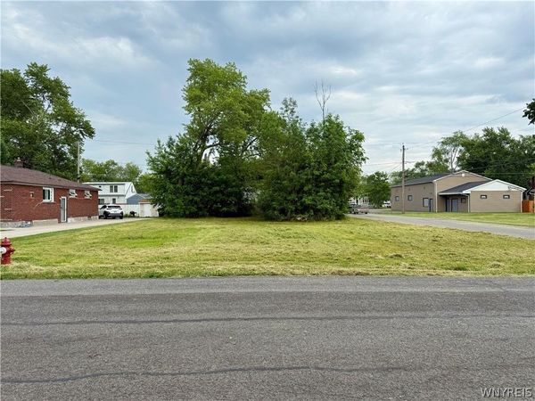 0 Sandy Beach Rd, Grand Island, NY 14072