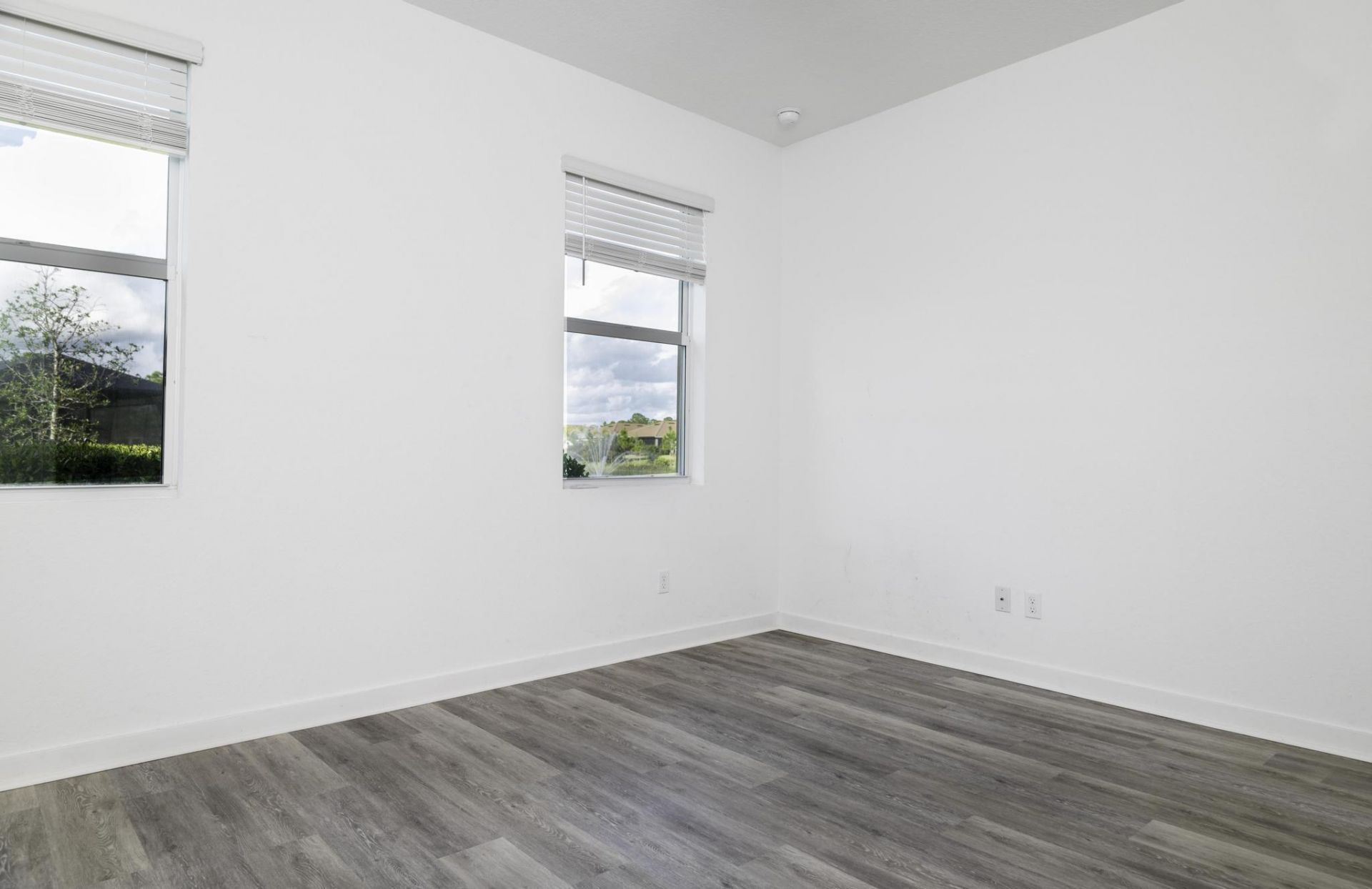 4530 NW Exchange Avenue, Jensen Beach, FL 34957 Photo