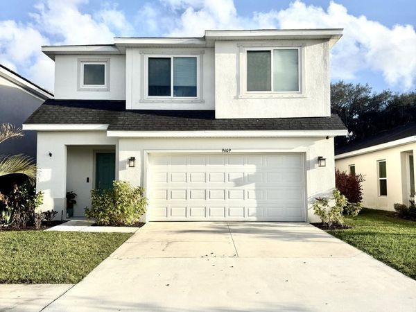 9409 SW Ligorio Way, Port St. Lucie, FL 34987