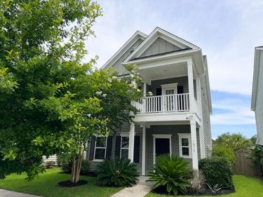 1676 Emmets Road, Johns Island, SC 29455