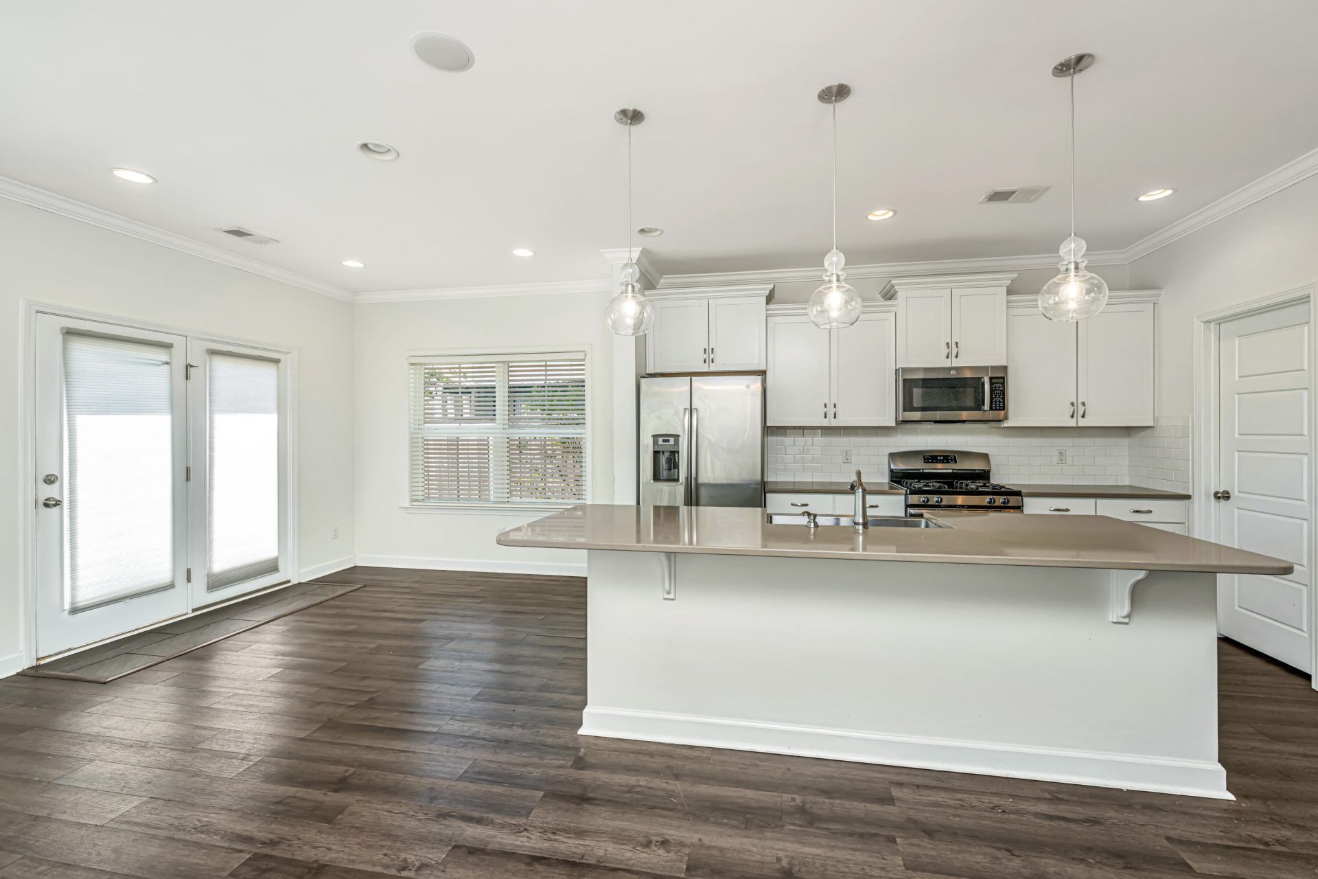 1676 Emmets Road Photo 20