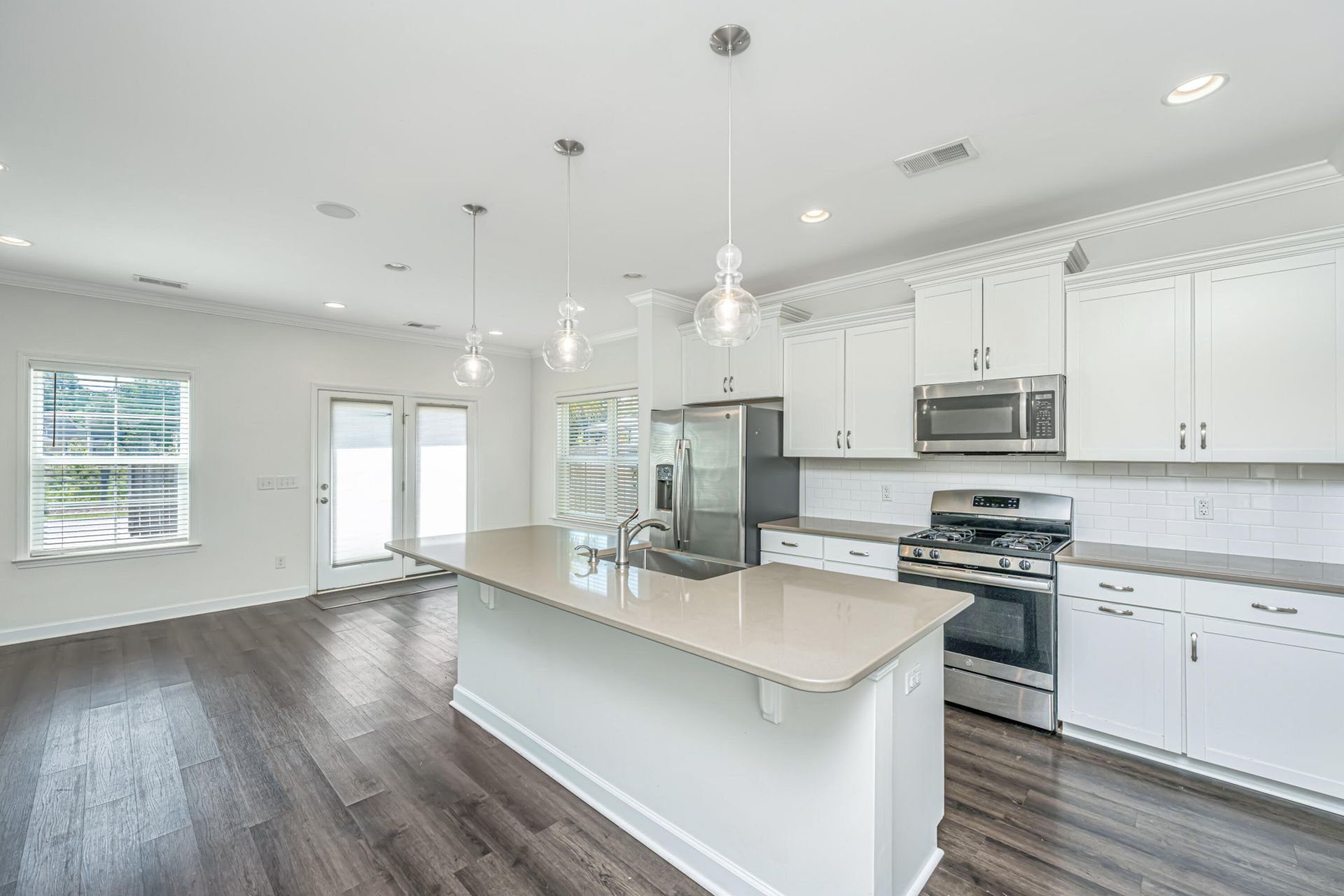 1676 Emmets Road Photo 22