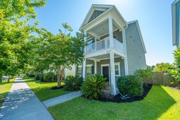 1676 Emmets Road photo 4