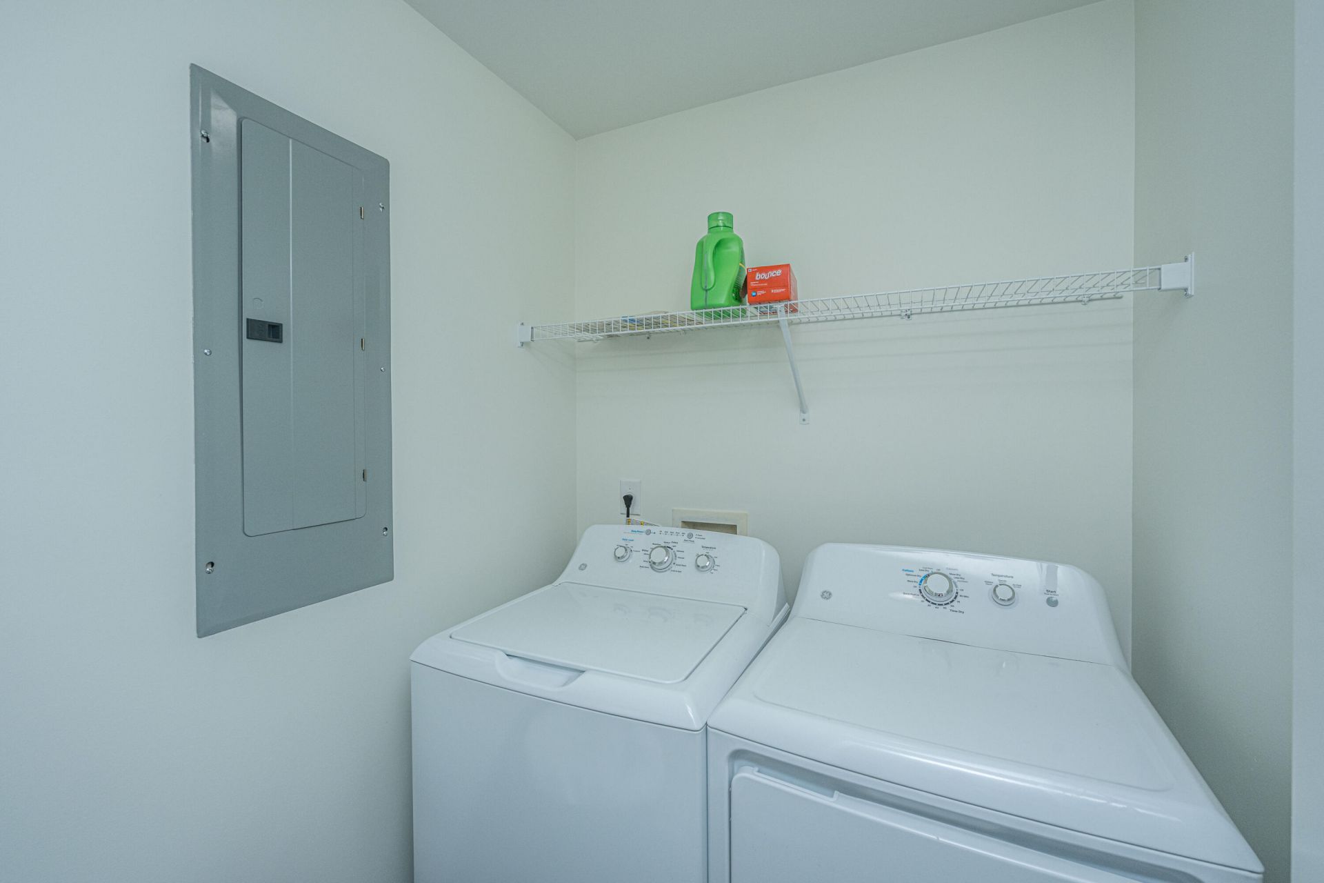 1676 Emmets Road Photo 33
