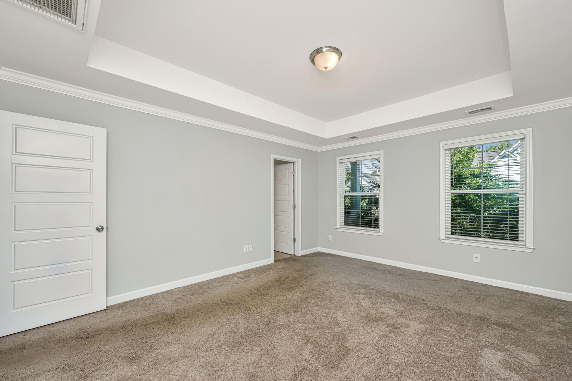 1676 Emmets Road Photo 39