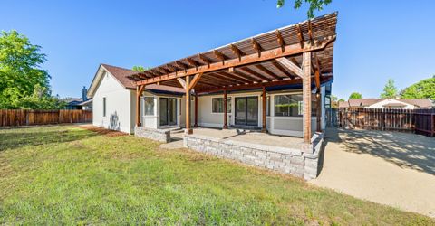 857 Mahogany Drive, Minden, NV 89423 Photo