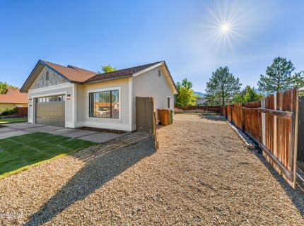 857 Mahogany Drive, Minden, NV 89423 Photo