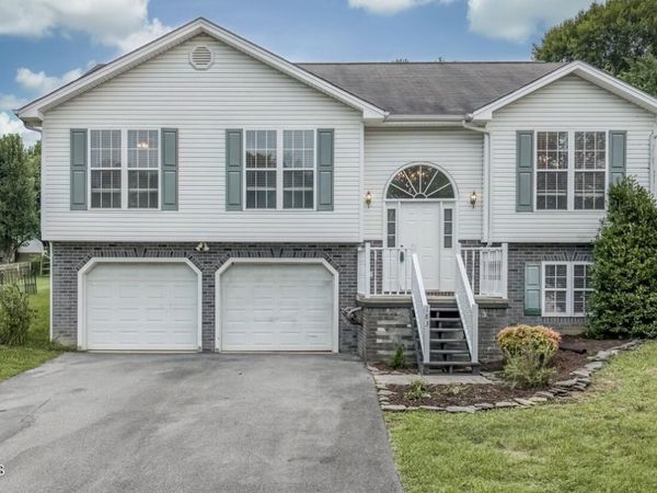 183 Royal Oaks Drive, Jonesborough, TN 37659
