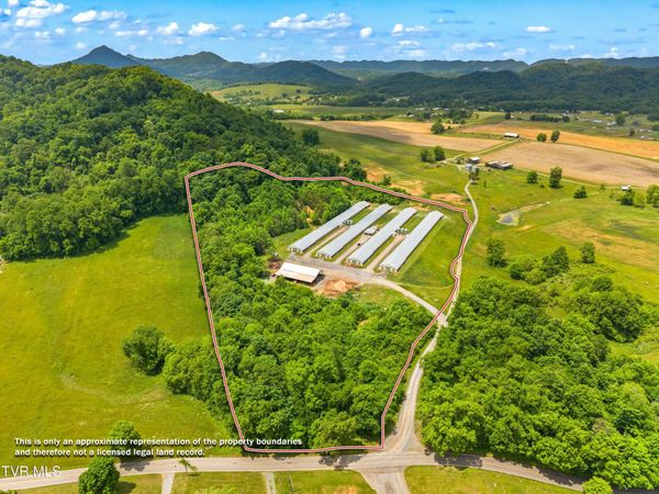 201 Meadow View Road, Rogersville, TN 37857