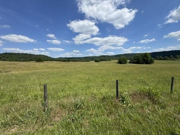 Tract 6 L and N Turnpike Road , Horse Cave, KY 42749