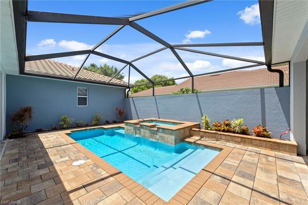 19647 Casa Verde Way, Estero, FL 33967 Photo
