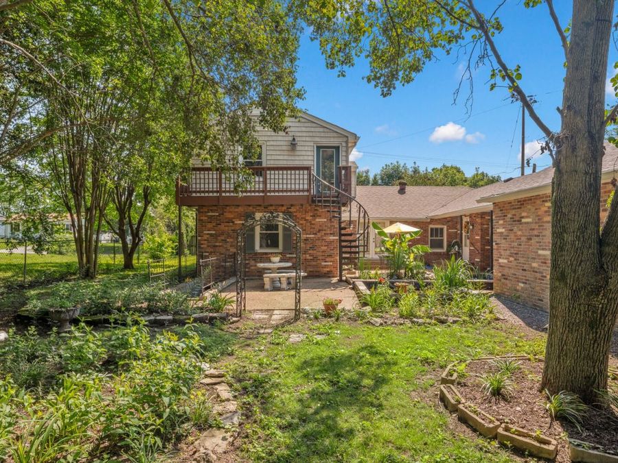 Property Image 43