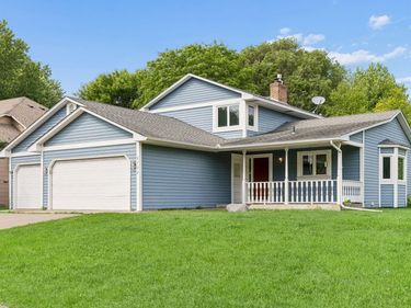 2722 Innsbruck Drive, New Brighton, MN 55112
