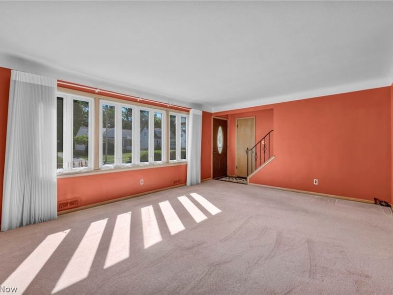 2218 Larchmont Drive, Wickliffe, OH 44092 Photo 4