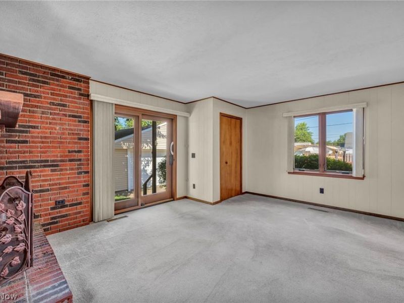 2218 Larchmont Drive, Wickliffe, OH 44092 Photo 8