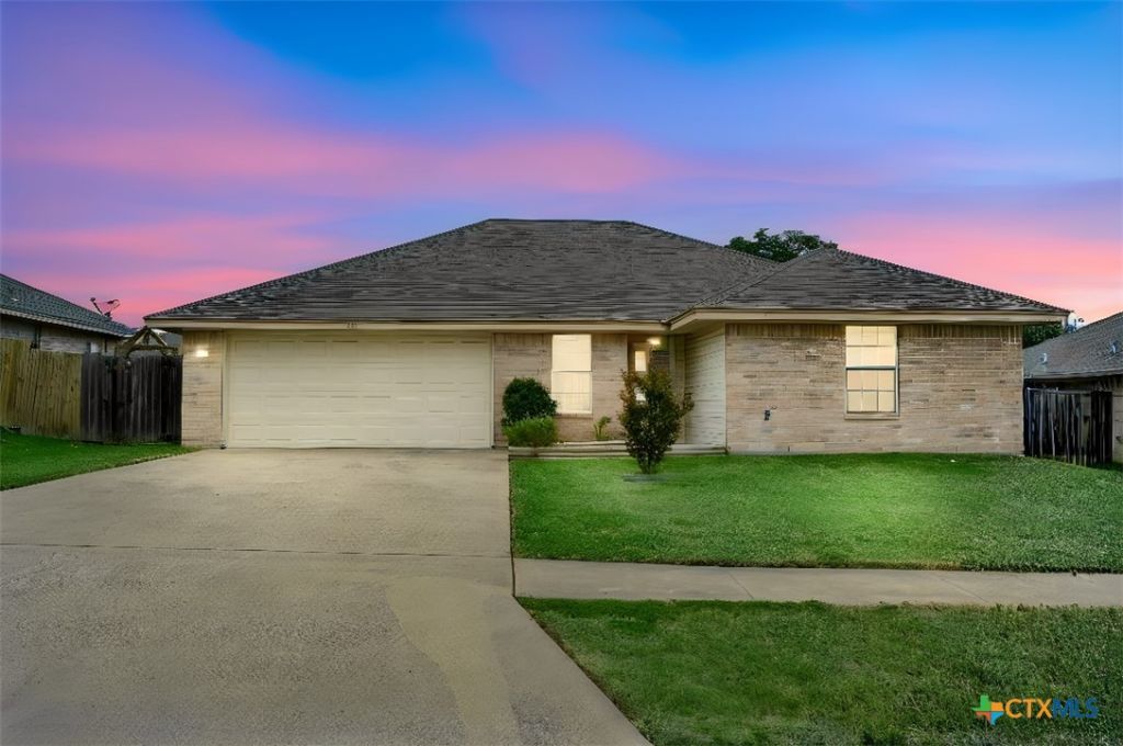 4609 Kit Carson Trail, Killeen, TX 76542 Main Photo
