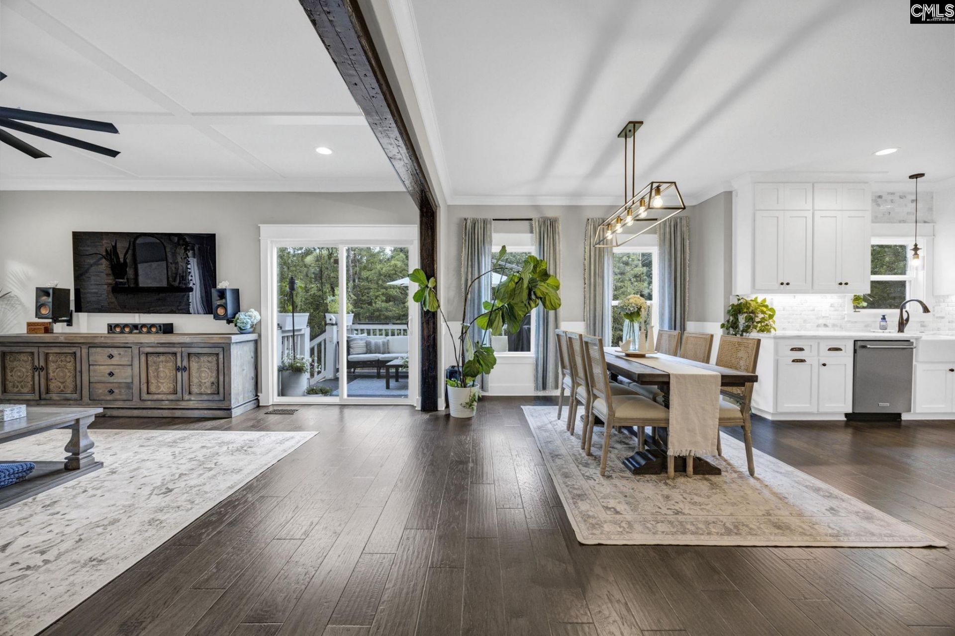 201 Crickentree Drive  Photo 11