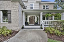 201 Crickentree Drive  photo 4