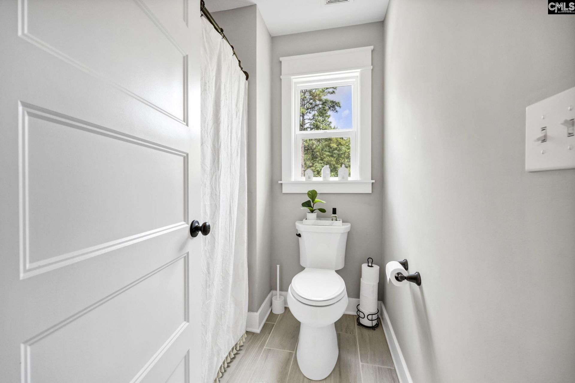 201 Crickentree Drive  Photo 42