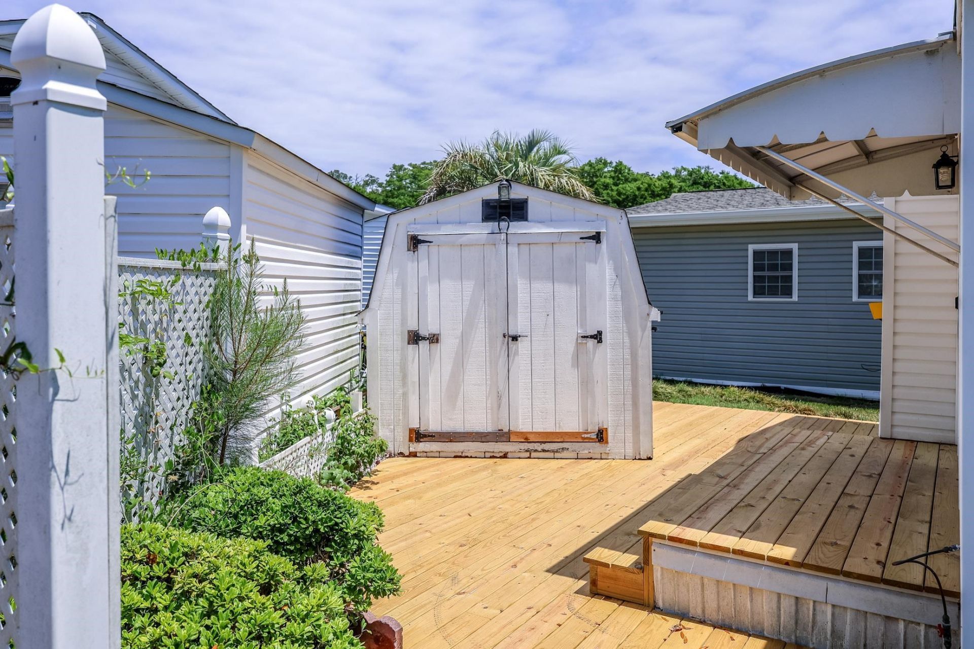 5400 Little River Neck Rd.  Photo 17