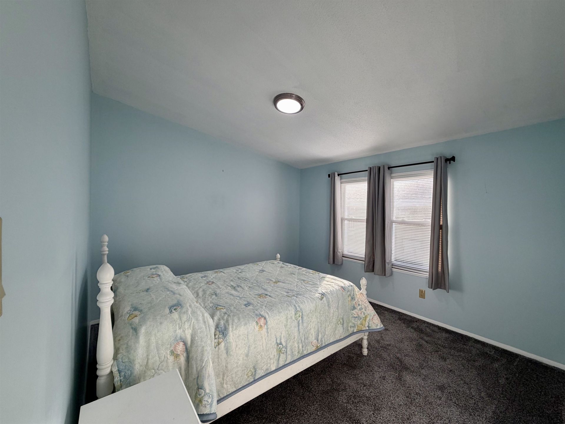 542 Oceanside Dr.  Photo 12