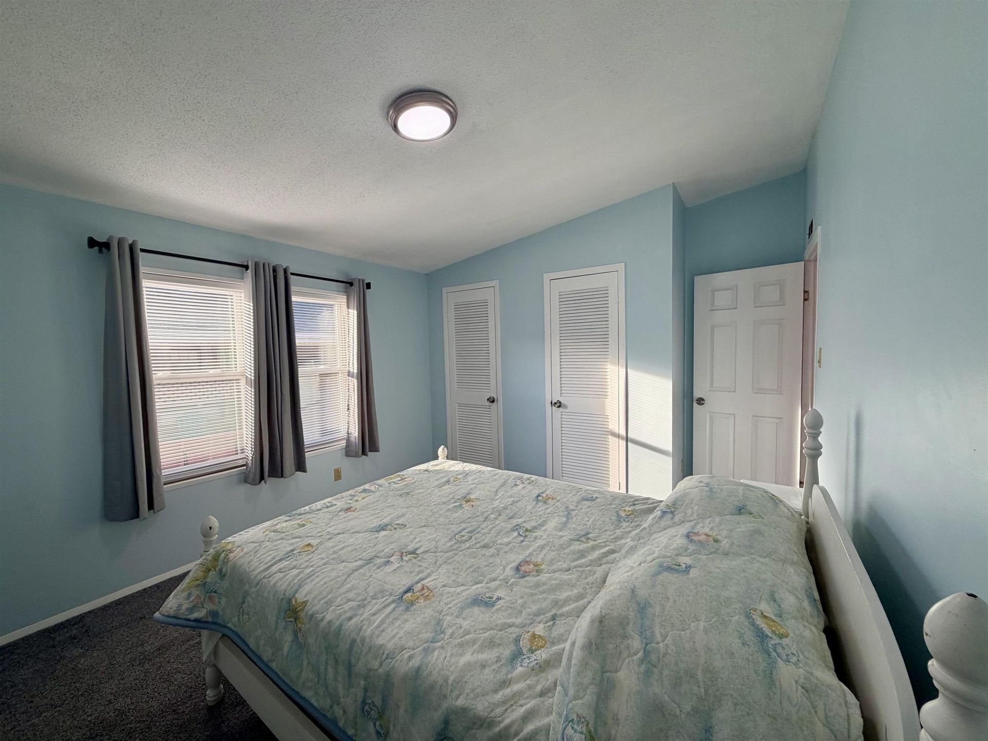542 Oceanside Dr.  Photo 13