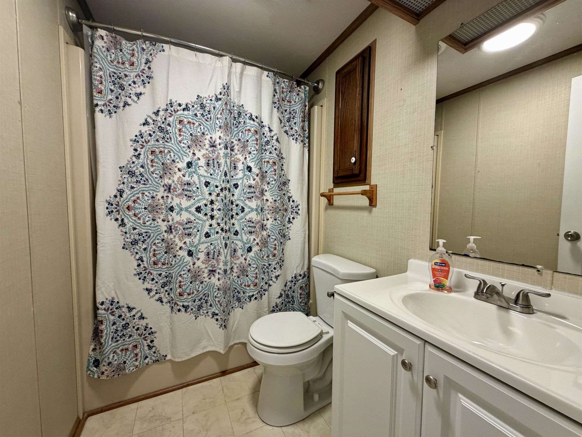 542 Oceanside Dr.  Photo 16