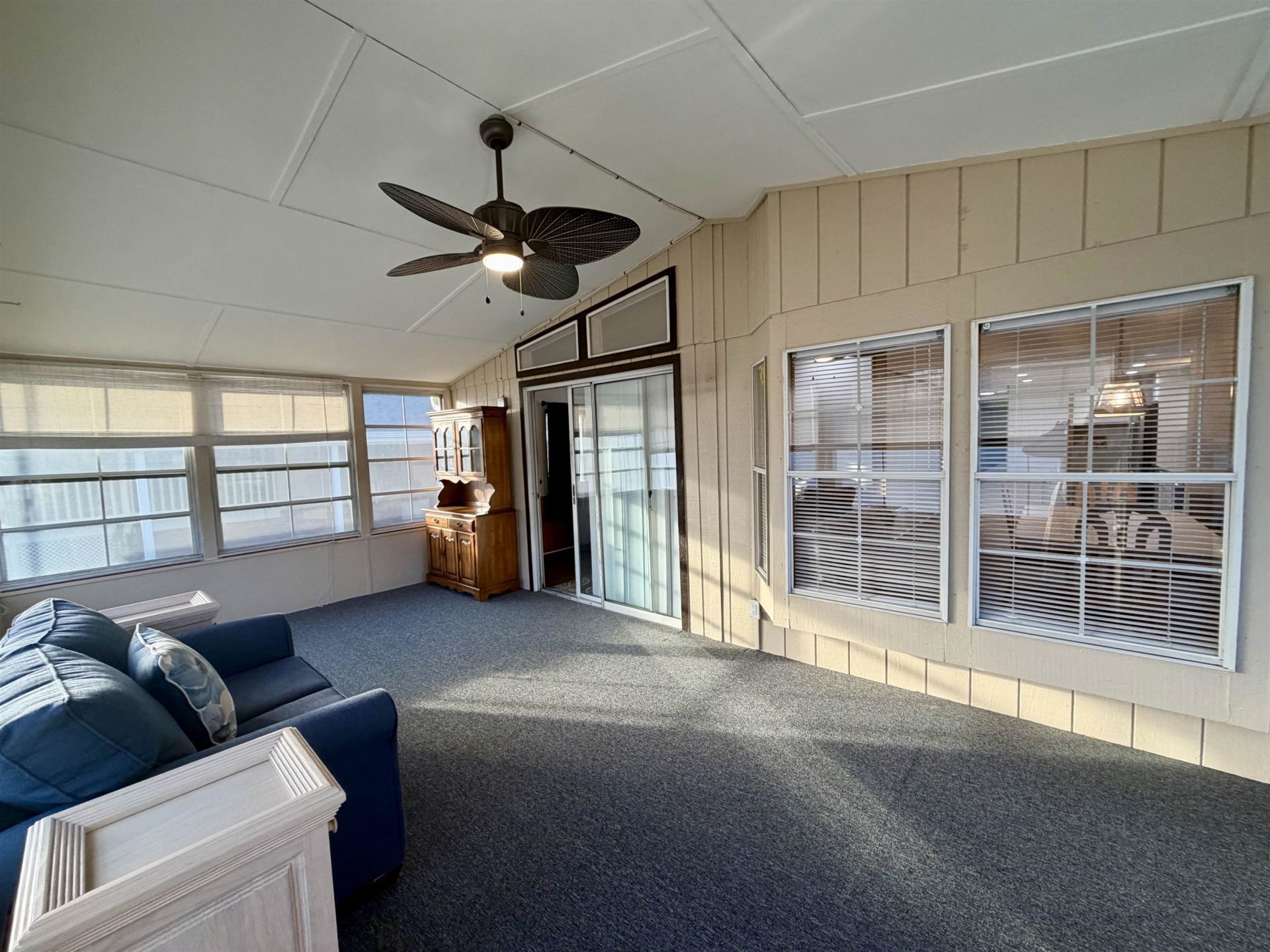 542 Oceanside Dr.  Photo 25