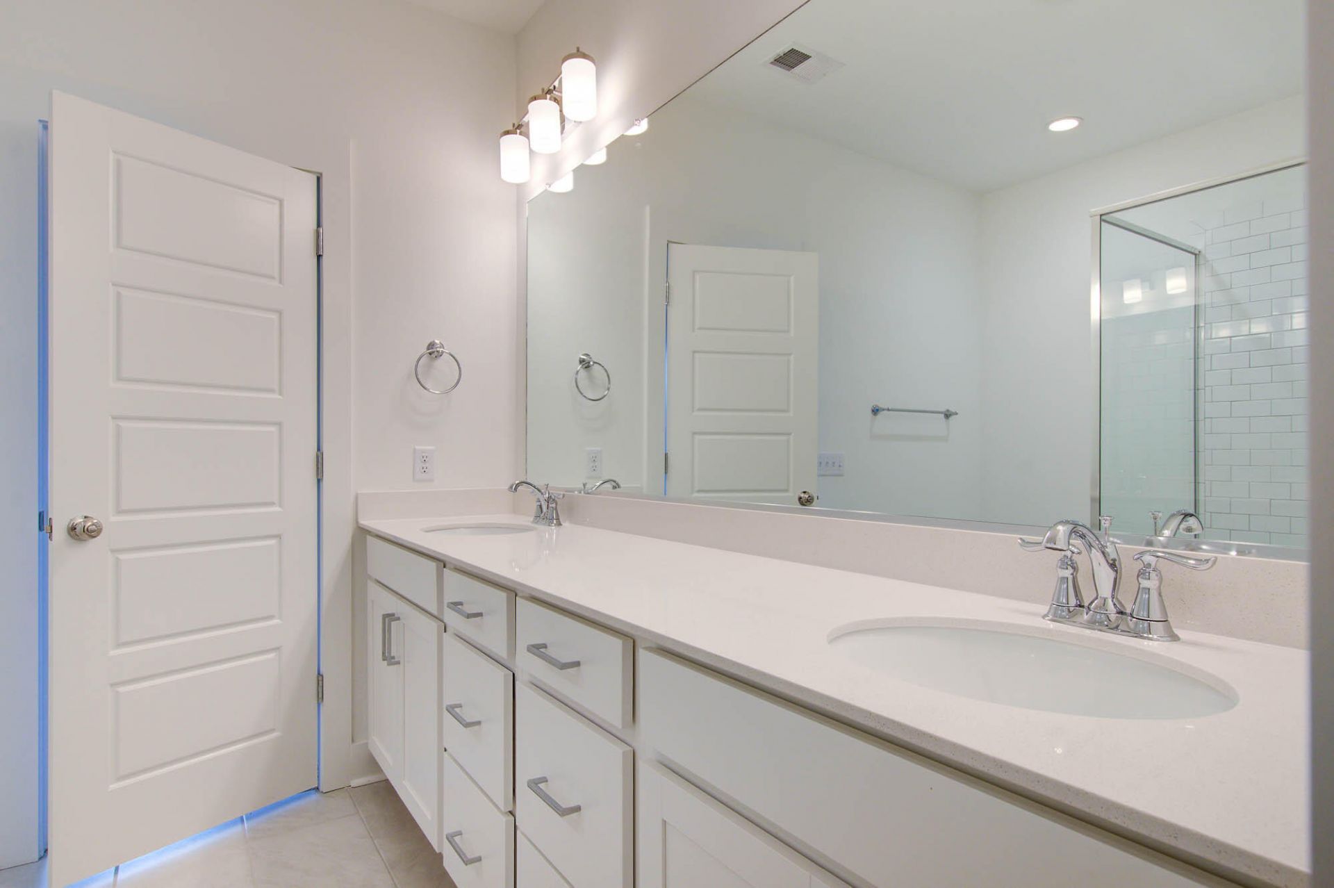 234 Symphony Avenue Photo 18