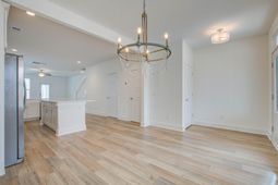 234 Symphony Avenue photo 4